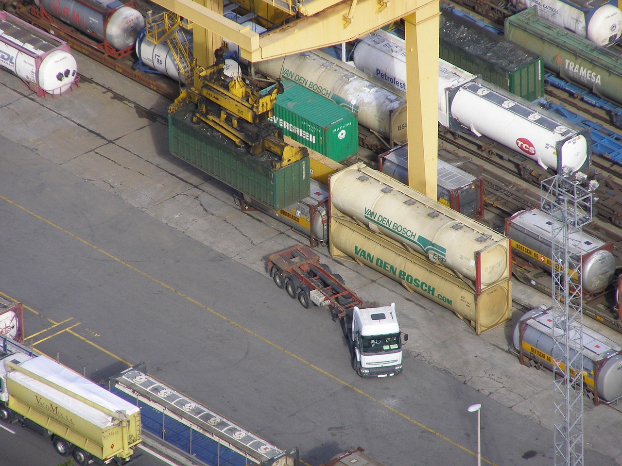 小型建筑施工单位财务软件成本控制与财务管理